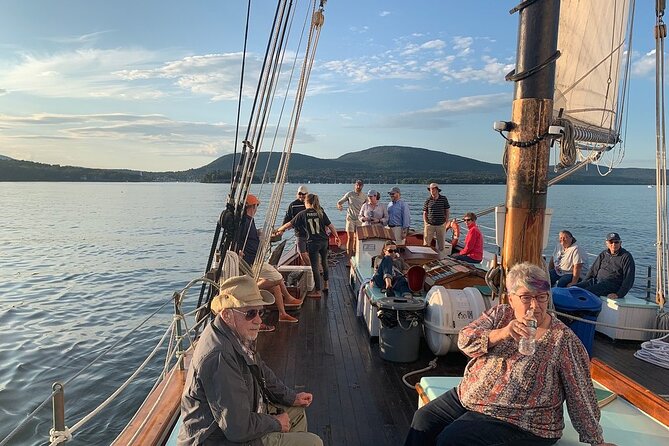 Windjammer Classic Sunset Sail - Logistics and Meeting Point