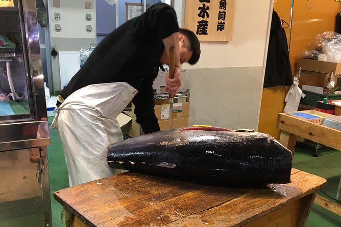 World Famous Fish Markets, Street Food Or/And Sushi - Sushi: A Culinary Journey