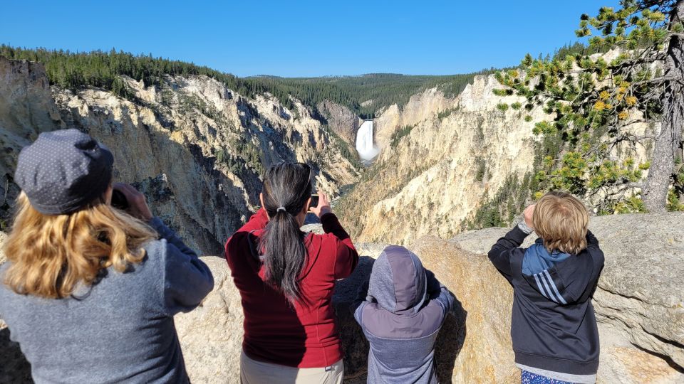 Yellowstone National Park Private Day Tour - Private Group Setting and Customization