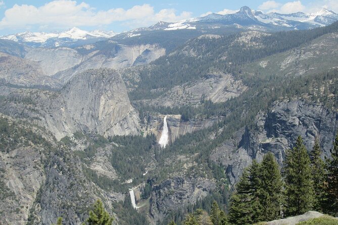 Yosemite Highlights Small Group Tour - Pickup Locations and Weather