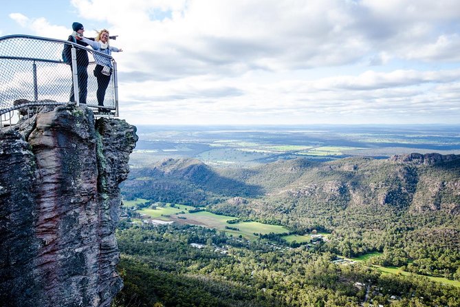 3-Day Melbourne to Adelaide Small-Group Tour via Great Ocean Road Grampians - Key Points