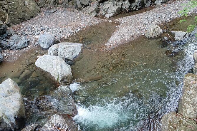 3-Hour Private Tour in Osaka Rapids Hike and Natural Hot Spring - Key Points