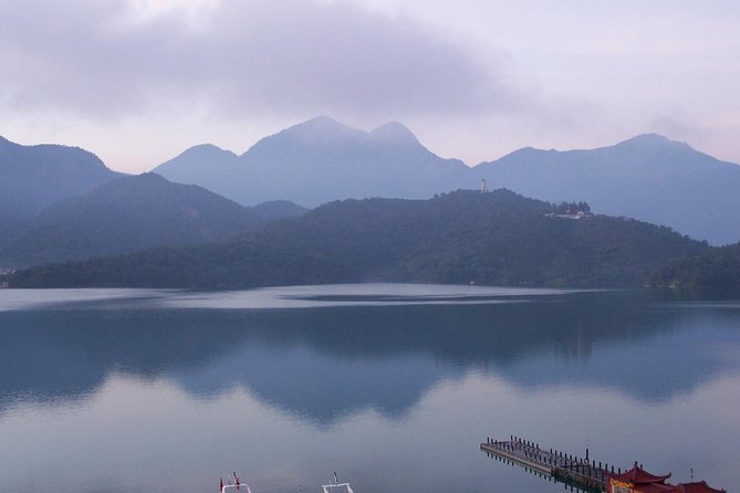 1 Day Tour Sun Moon Lake From Taichung - Booking Details