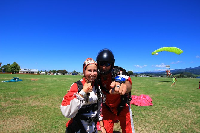 13,000ft Skydive Over Abel Tasman With NZs Most Epic Scenery - Reviews and Testimonials