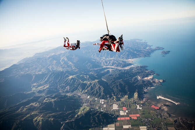 18,000ft Tandem Skydive Over Abel Tasman - Traveler Reviews and Feedback