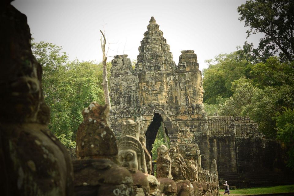 2-Day Tour Angkor Ta Prohm, Tonle Sap Lake, and Banteay Srey - Additional Details