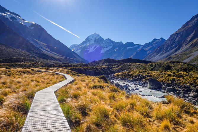 4 Day Southern Circuit: Glaciers, Christchurch and Mt Cook Tour From Queenstown - Tour Logistics