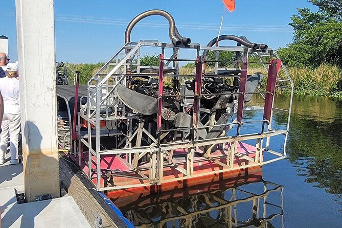 60 Min. Everglades Airboat Ride & Pick-Up ,Small Group Pro Guide - Background Information