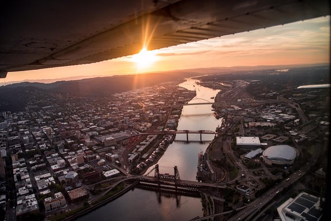 Airplane Flight Tour Over Portland, Oregon - Traveler Photos and Reviews Highlights