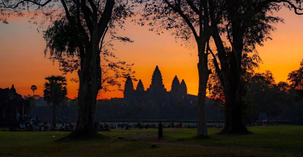 Angkor Wat: Highights With Sunrise 2 Days Small Group - Day 1 Itinerary