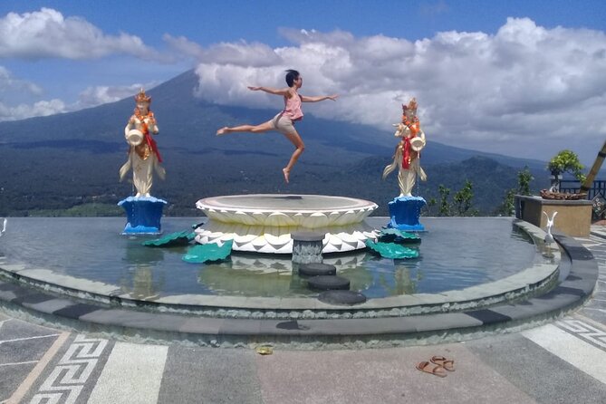 Bali : Instagrams Tour Lempuyang Temple, Tirta Gangga- Tukad Cepung , Tibumana Waterfall - Insights From Satisfied Travelers