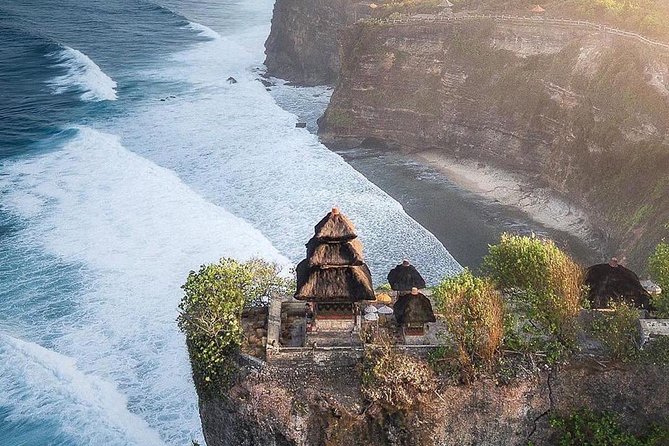 Best Bali Beaches - Uluwatu Temple - FREE Wi-Fi - Enjoy FREE Wi-Fi Amenities