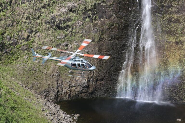 Big Island: Circle Island Helicopter Tour From Kona