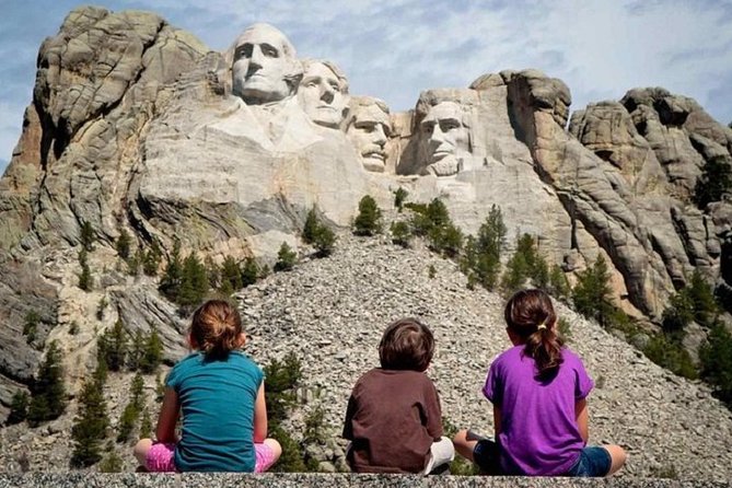 Bus Tour of Mount Rushmore and the Black Hills - Meeting Point