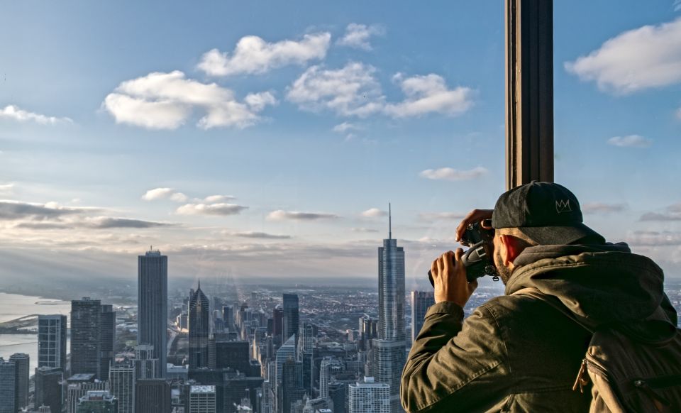 Chicago: Guided Tour With Skydeck and Shoreline River Cruise - Activity Rating