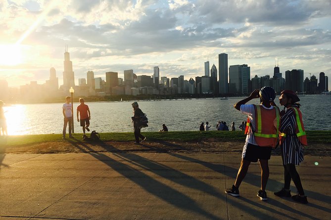 Chicago Highlights: The Loop Small-Group Cycling Tour - Traveler Experience