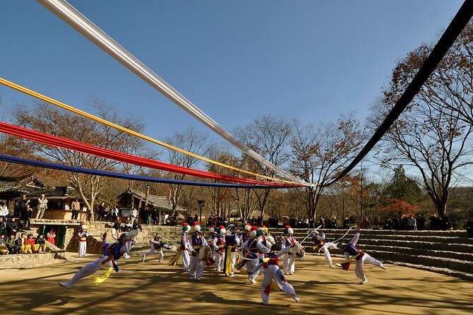 Chosun Story Tour at Korean Folk Village - Visitor Experience at Korean Folk Village