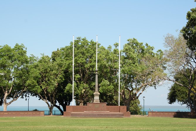 Darwin Walking Tour: World War II Reflections - Guide and Commentary Highlights