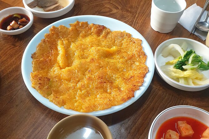 Enjoy Korean Foods at Decades Old Restaurants in Daegu - Decades-Old Gastronomic Journeys