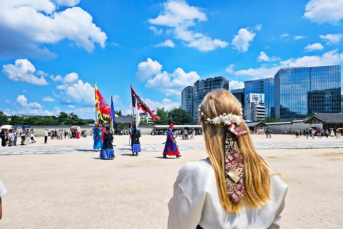 Essential Seoul Tour in the Magnificent Palace With a Hanbok - Cancellation Policy