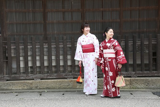 Experience With Kimono! Castle Town Retro Tour Local Tour & Guide - Taking in Guides Insights
