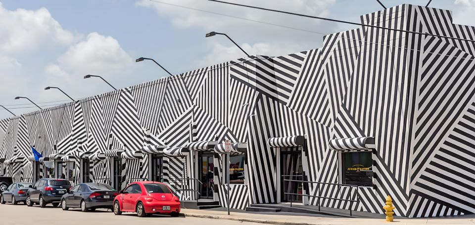 Explore in the Vibrant Art Scene of Wynwood Art Private Tour - Safety Measures