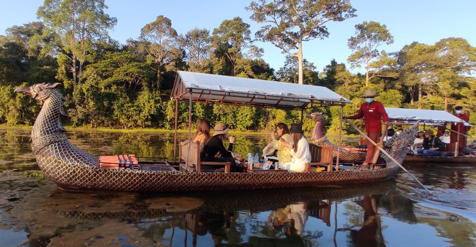 Explore The Beautiful Day View With Angkor Gondola Boat Ride - Tour Highlights