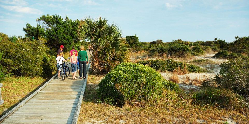 Family Treasures: Fernandina Beach Discovery Walk - Full Description of the Activity