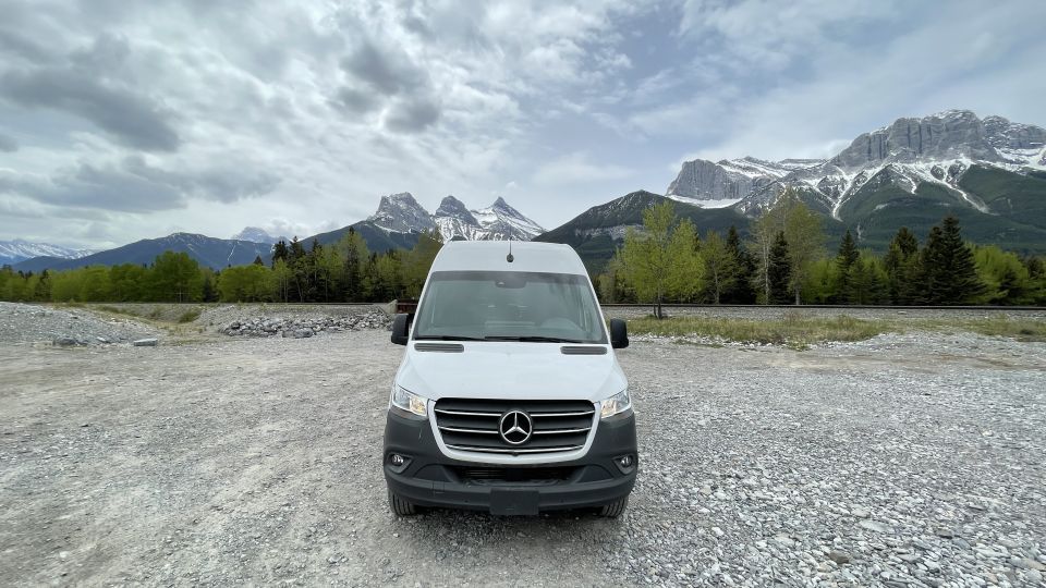 From Banff: 1-Way Private Transfer to Calgary Airport (YYC) - Highlights