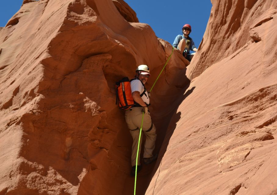 From Moab or Hanksville: North Wash Slot Canyon Experience - Canyoneering Techniques