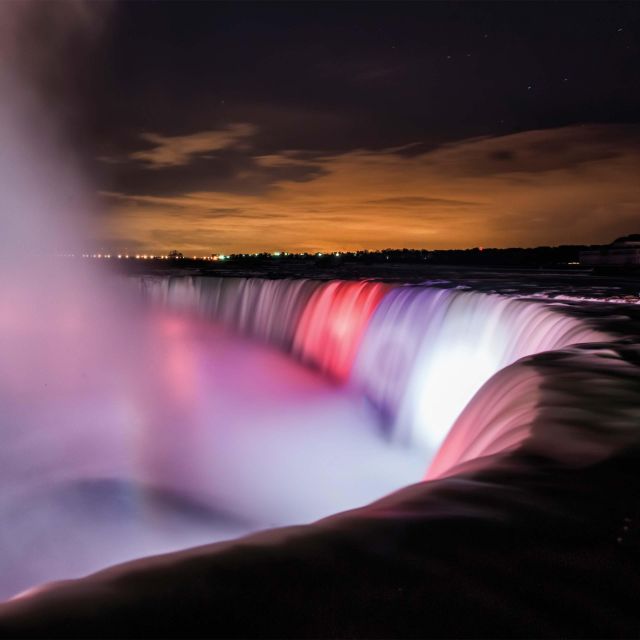 From Toronto: Niagara Falls Tour With Illumination Tower - Falls Illumination Experience