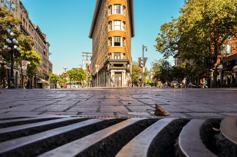 Gastown's Epicurean Journey: A Walk Through History & Taste - Exploring Vancouvers Original Downtown