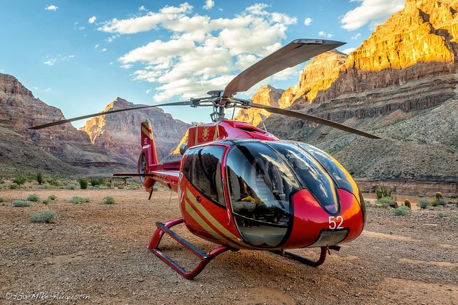 Grand Canyon West Rim Helicopter Tour With Champagne Toast - Customer and Pilot Experiences