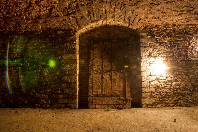 Hidden Brewery Caverns Tour in Cincinnati With Beer Tasting - Christian Moerlein Brewery Structures