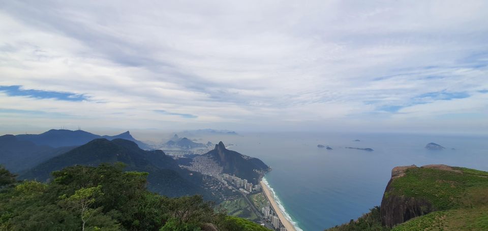 Hiking on Pedra Da GÁVEA Mountain in Rio De Janeiro - Hiking Highlights