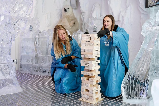Ice Bar Tour in Melbourne With Cocktails - Inclusions and Gear Provided
