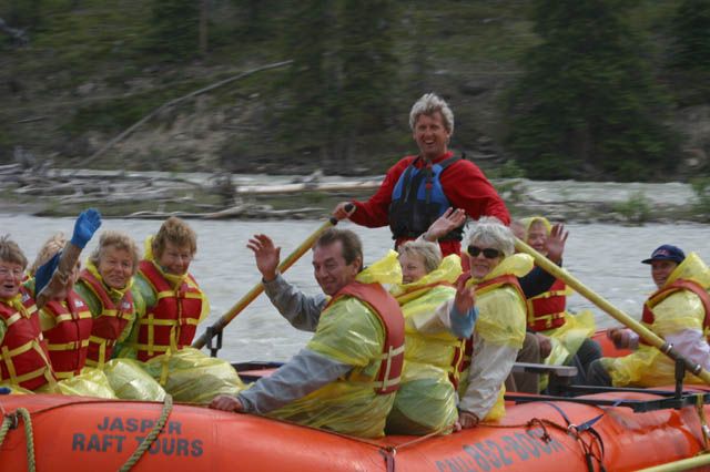 Jasper: Jasper National Park Easy 2-Hour Rafting Trip - Important Information