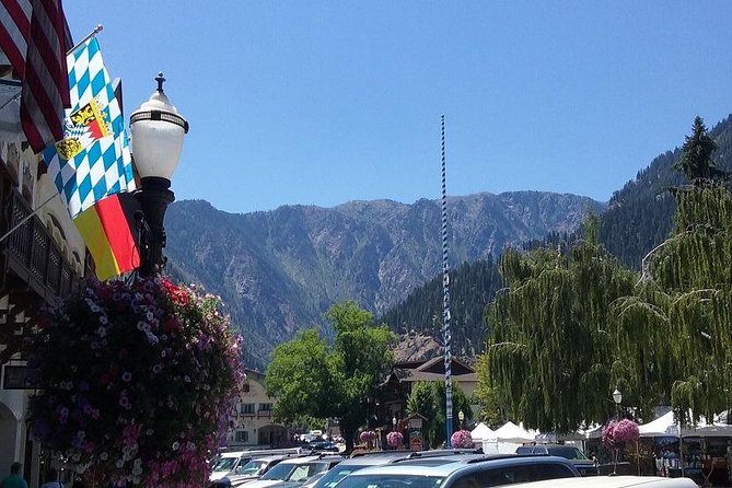 Luxury Leavenworth Day Trip Through the Cascade Mountains - Tour Experience and Comfort