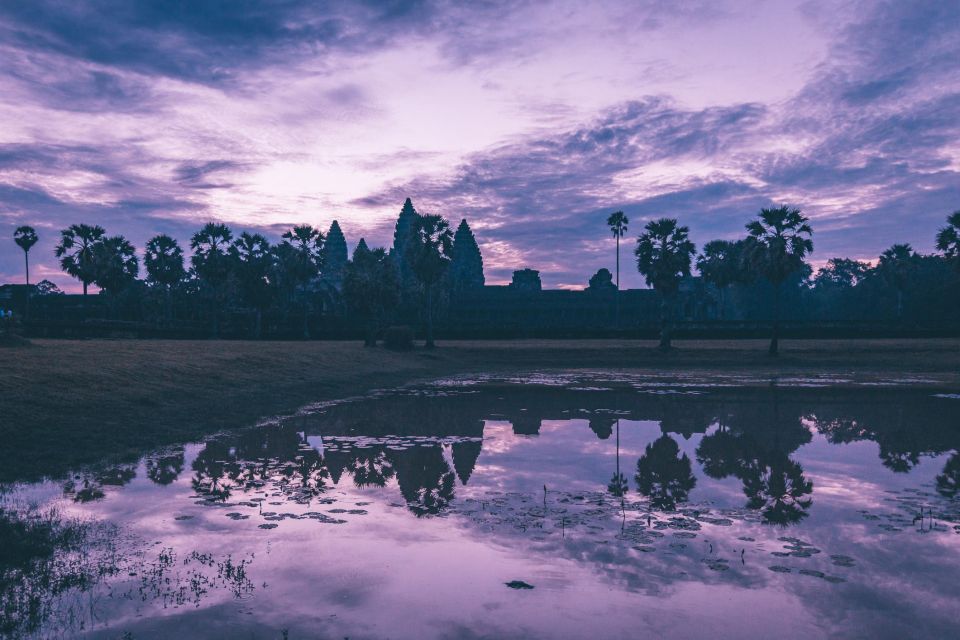 Mad Monkey Siem Reap Sunrise Angkor Wat Temple Tour - Transportation Details