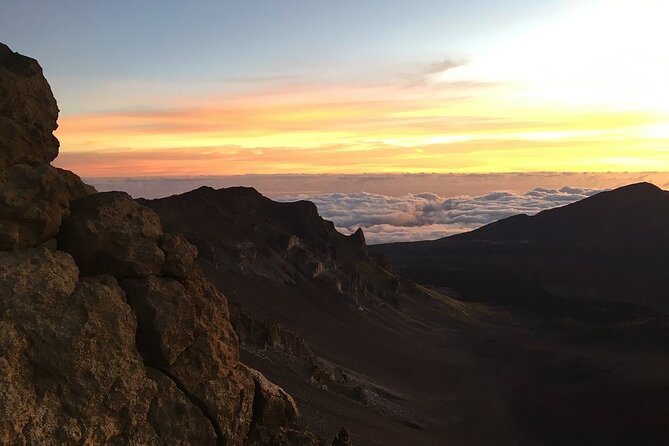 Maui Haleakala Sunrise Downhill Bike Tour With Mountain Riders Rated #1 - Weather and Clothing Tips