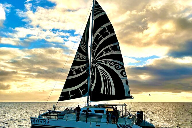 Moana'S Sunset Cocktail Sail Along Oahus Waikiki Coast - Inclusions