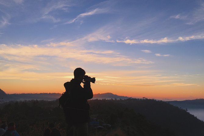 Mount Batur Sunrise Trekking Open Trip All-Inclusive - Guides, Highlights, and Logistics