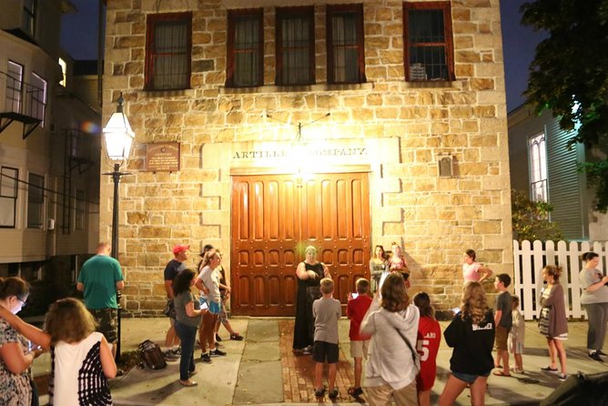 Newport Old Town Family-Friendly Ghost Tour - Meeting and Pickup Details