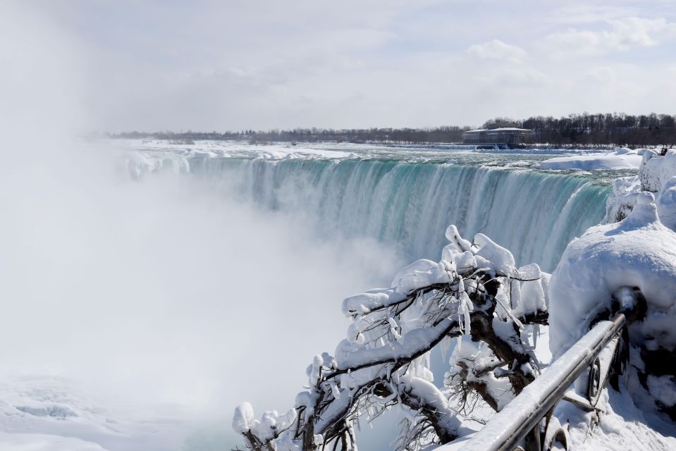 Niagara Falls: Winter Wonderland Multinational Excursion - Exploring the Power of Nature