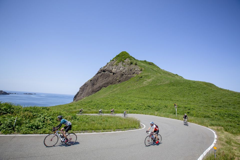 Niigata: Sado Island E-Bike or Crossbike Rental - Participant Details and Location