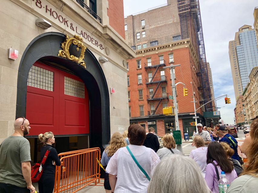 NYC: Manhattan TV and Movie Bus Tour With Actor Guide - Inclusions