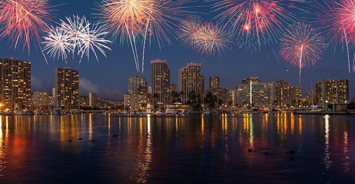 Oahu: Waikiki Fireworks Sail - Common questions