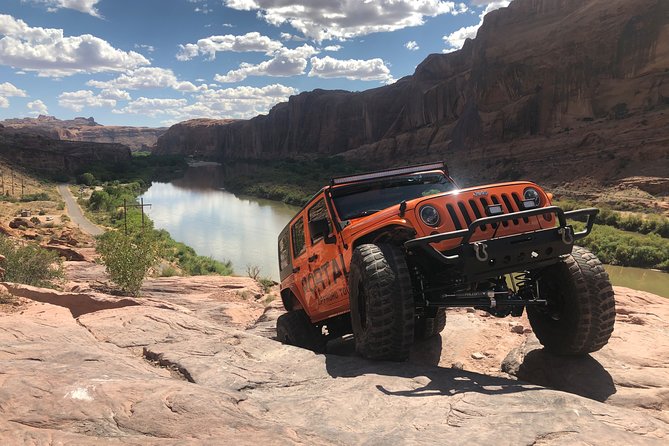 Off-Road Private Jeep Adventure in Moab Utah - Inclusions and Itinerary