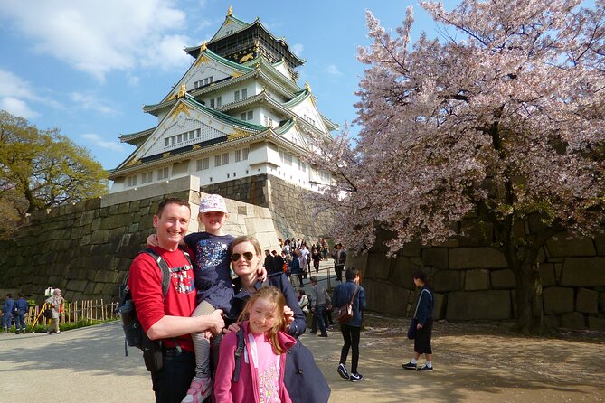 Osaka Castle and a Visit to the Longest Shopping Street in Japan - Tenjinbashisuji Shopping Street Experience