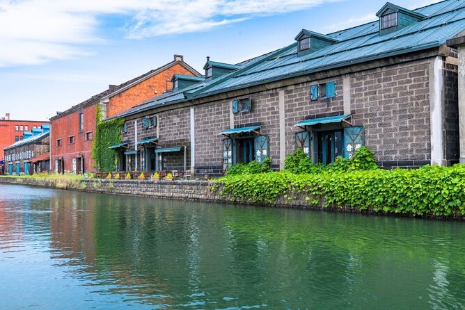 Otaru Half-Day Private Trip With Government-Licensed Guide - Meeting and Transportation Options